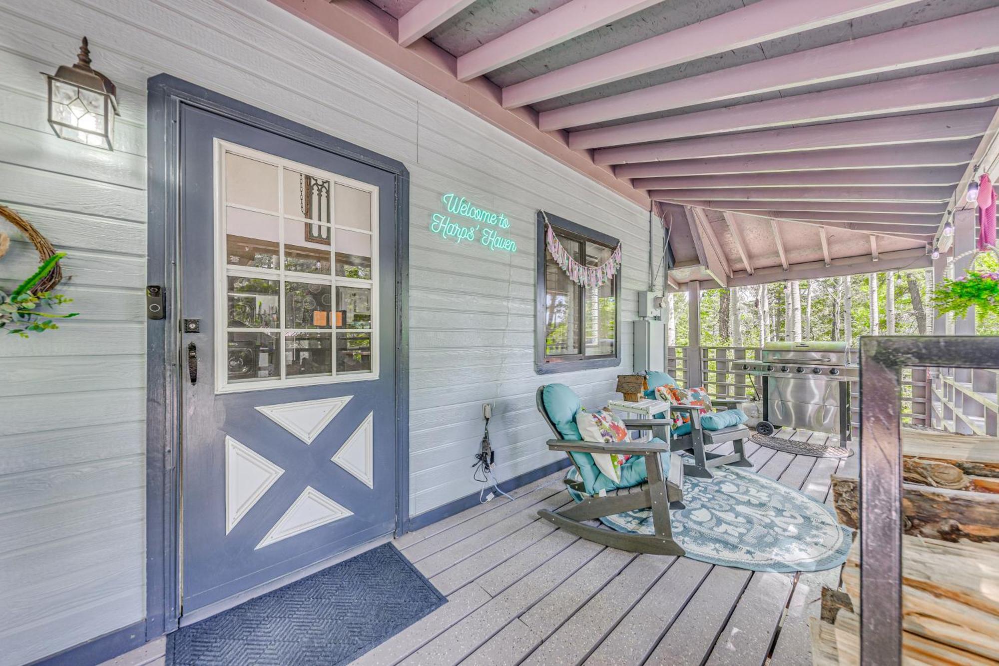 Quaint Cloudcroft Cabin With Stunning Forest Views! Exterior photo
