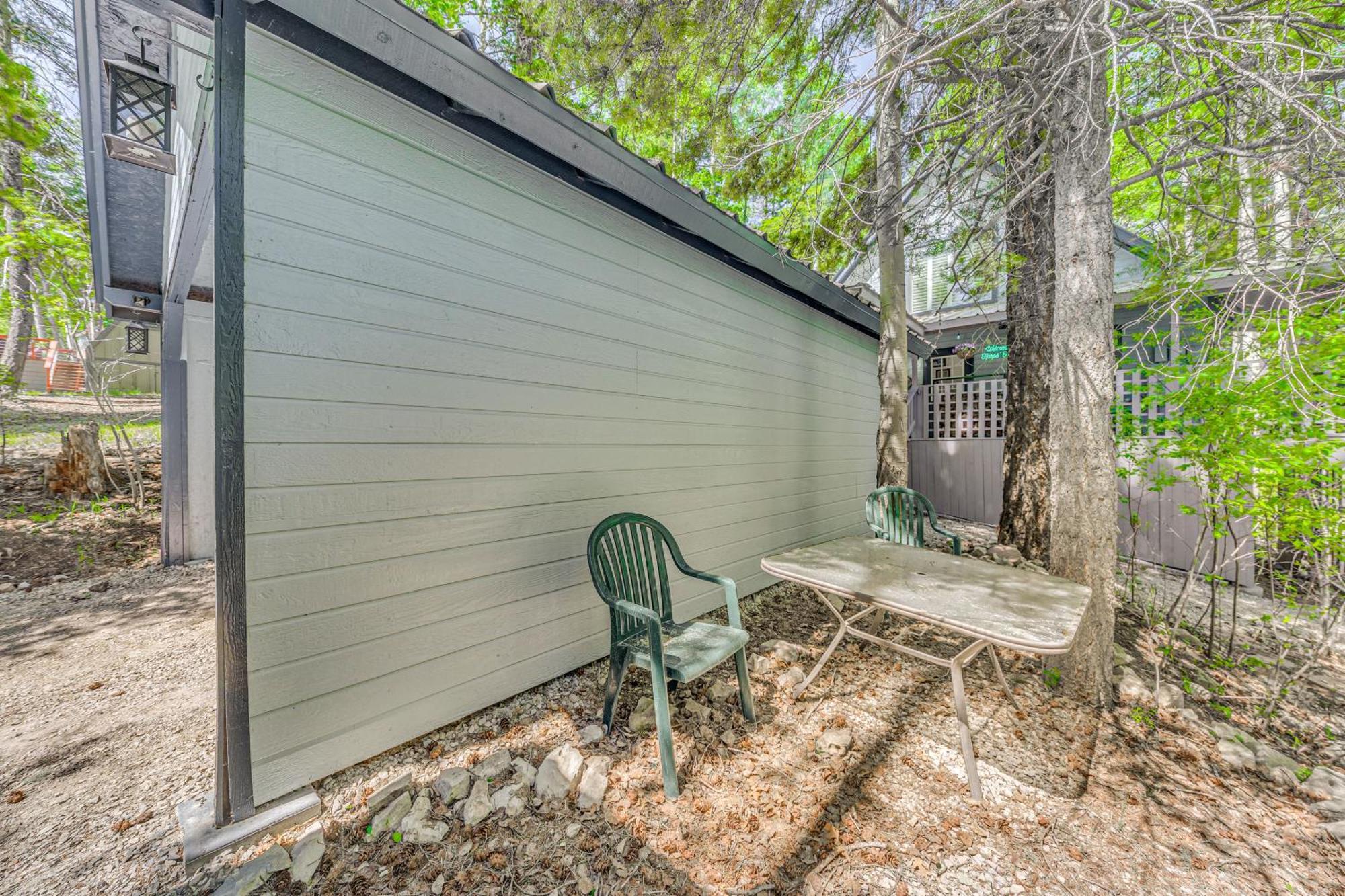 Quaint Cloudcroft Cabin With Stunning Forest Views! Exterior photo